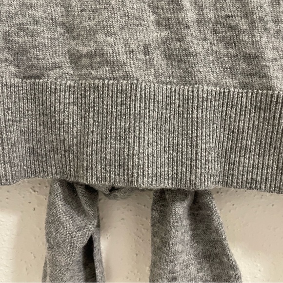 Frame Grey Front Knot Wool and Cashmere Sweater - Picture 9 of 10